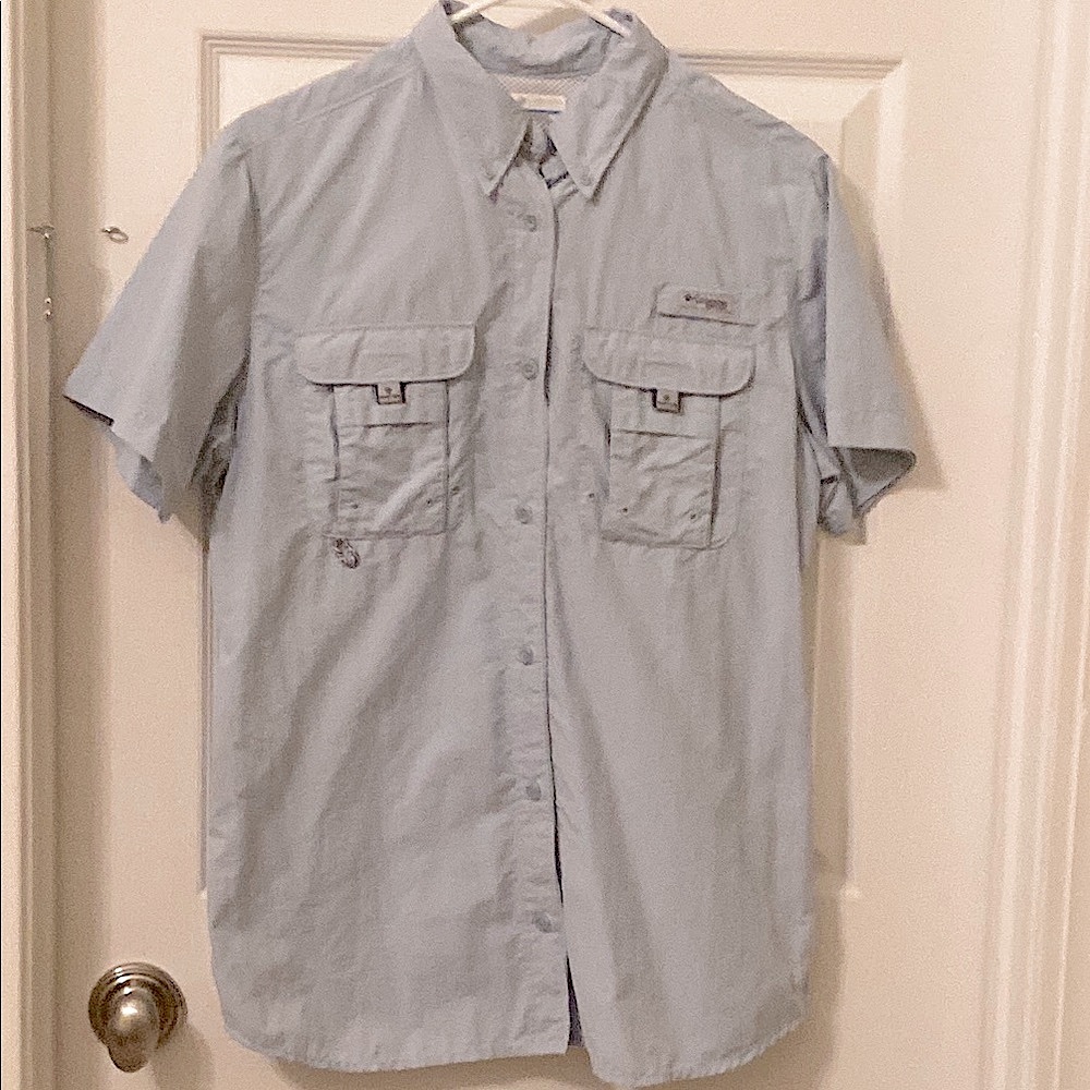 Columbia Men's Light Blue Short Sleeve Shirt